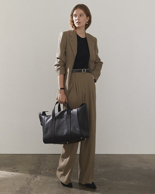 Aries Duffle Bag: Black