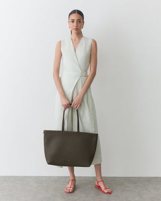 Classic Easy Zipper Tote