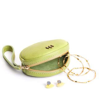 Roswell Pouch